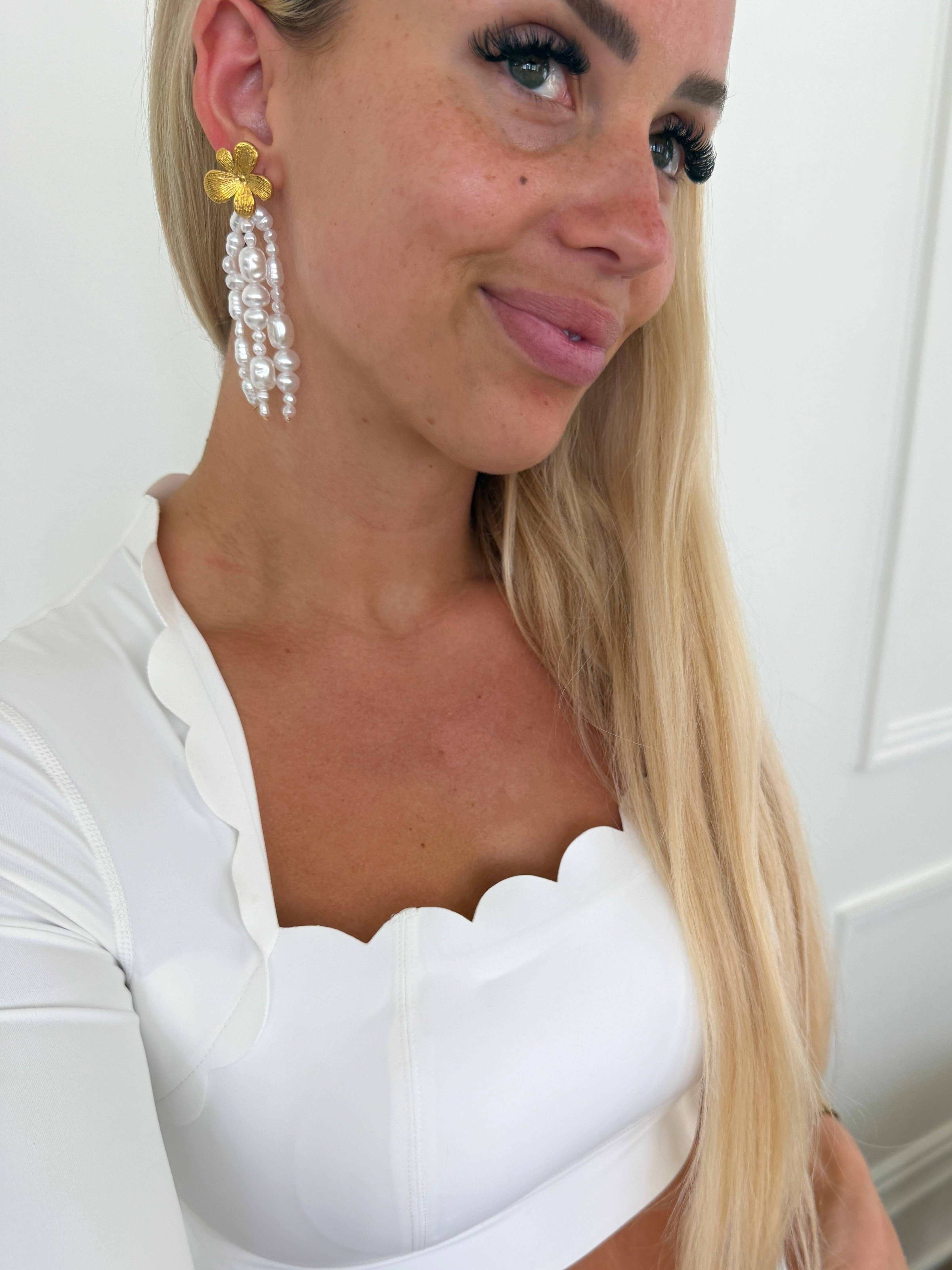 ALOHA EARRINGS