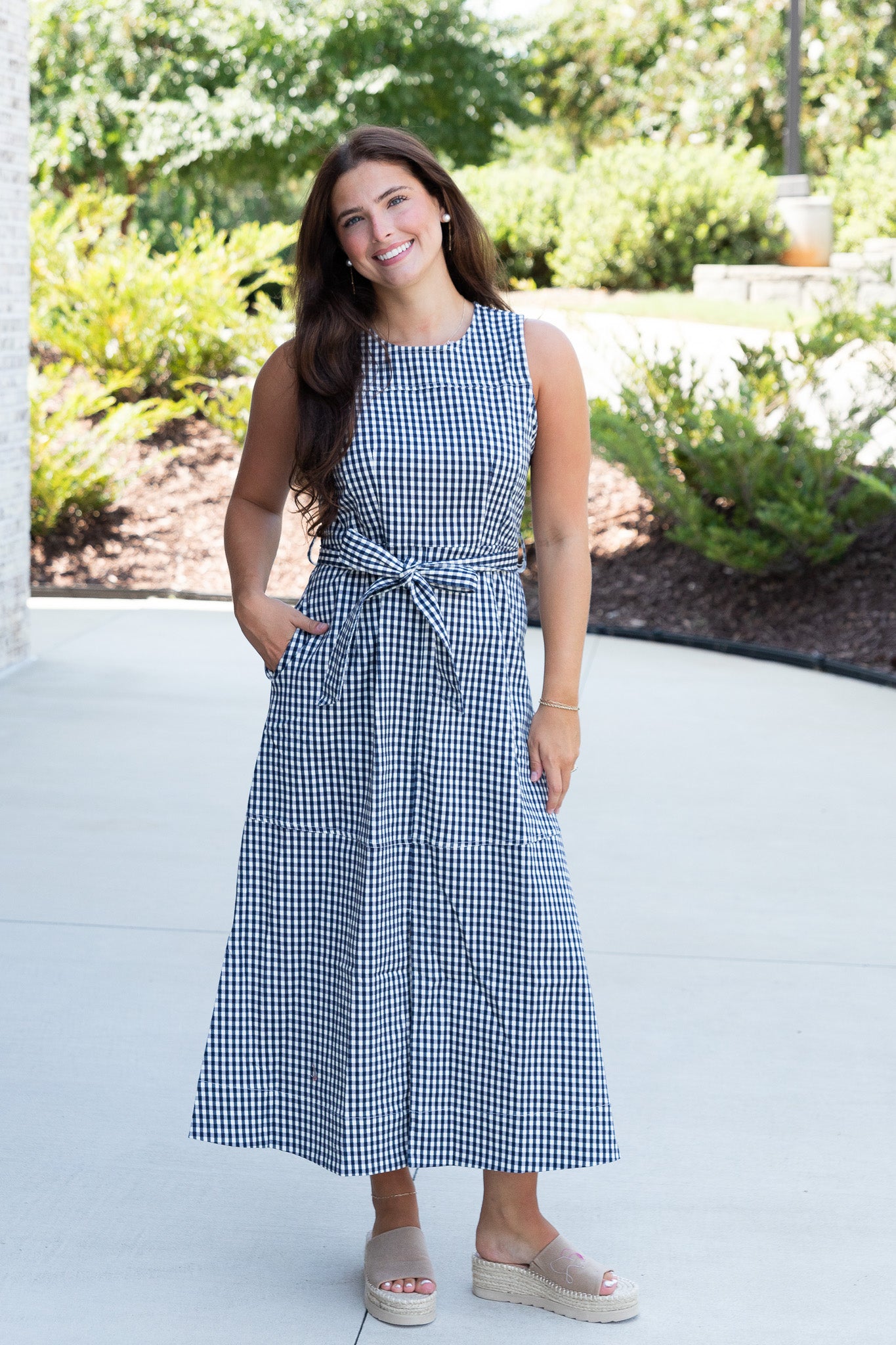 Sandy Sleeveless Gingham Midi Dress