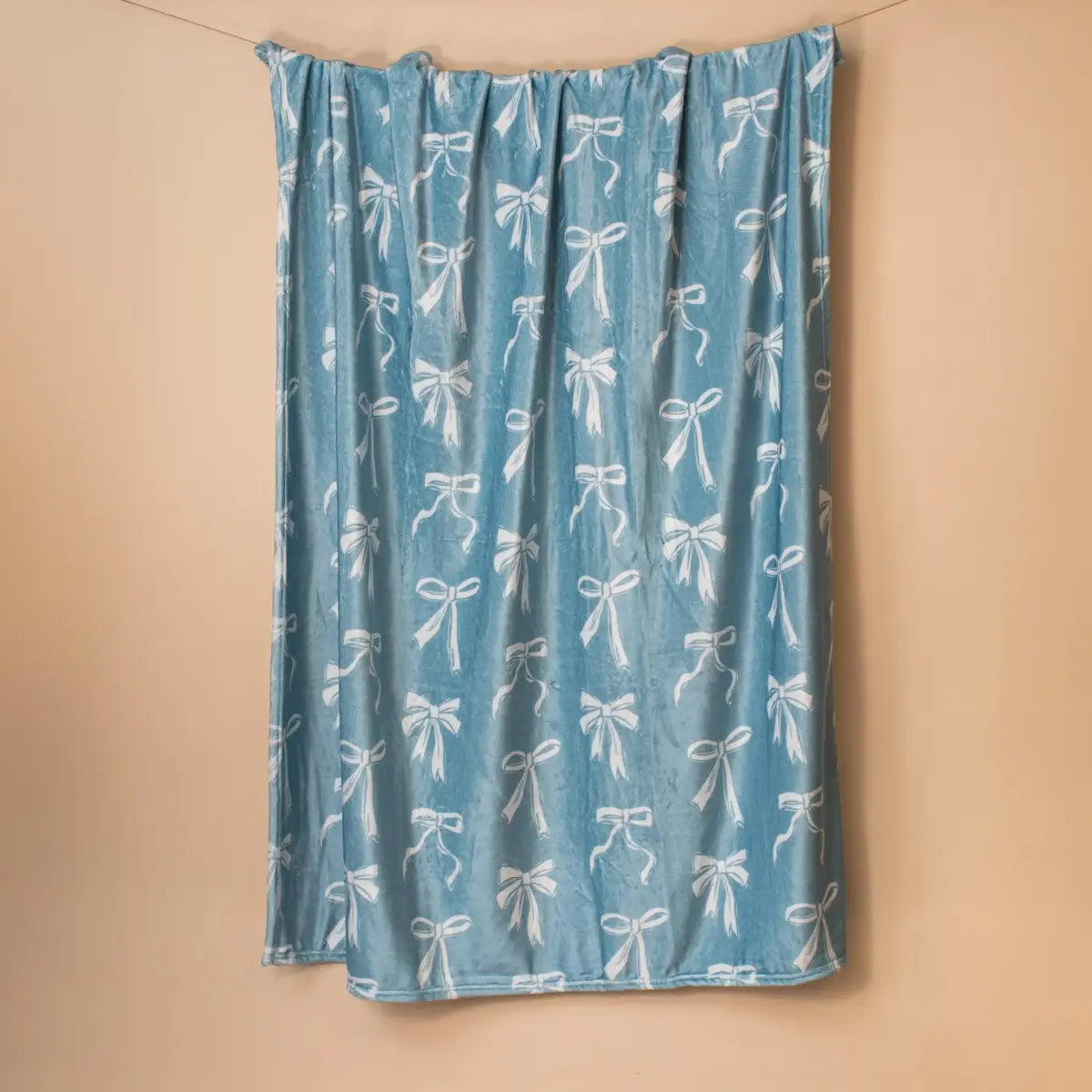 Bow Throw Blanket