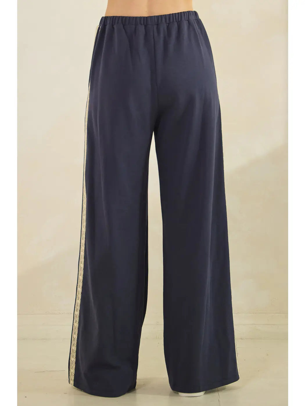 Lacy Elastic Sweatpants