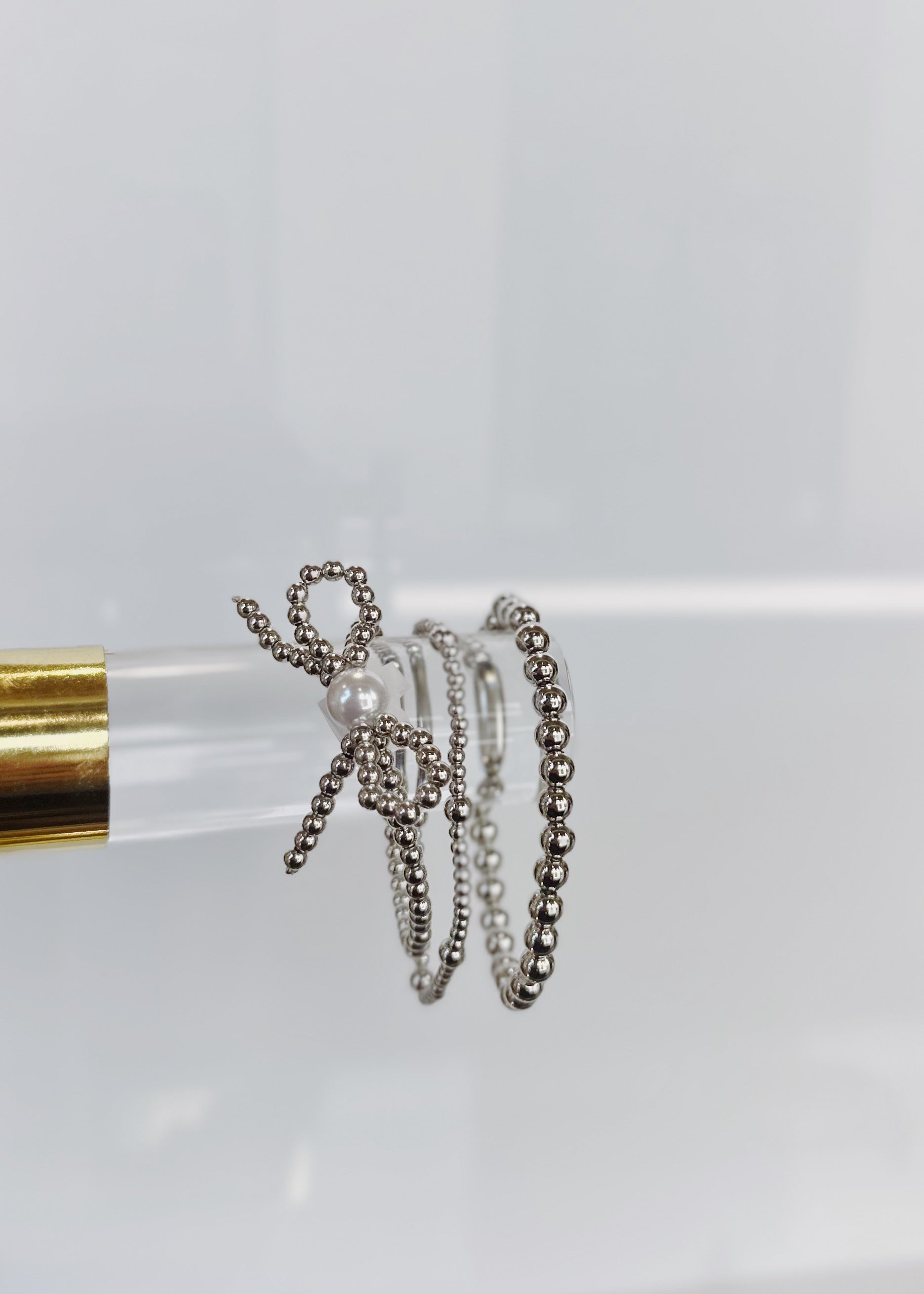 Large Bow Beaded Bracelet