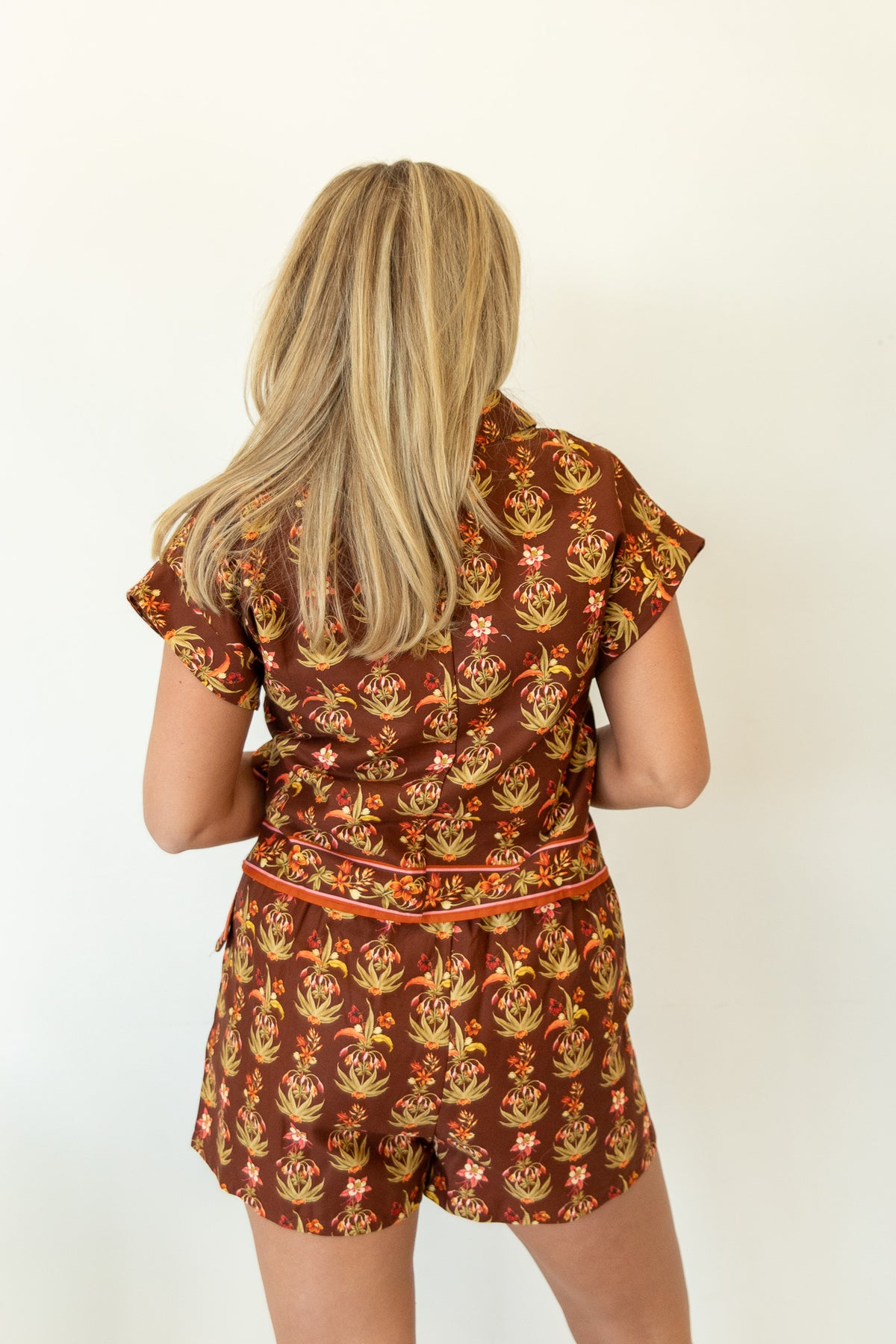 Sabina Collared Top