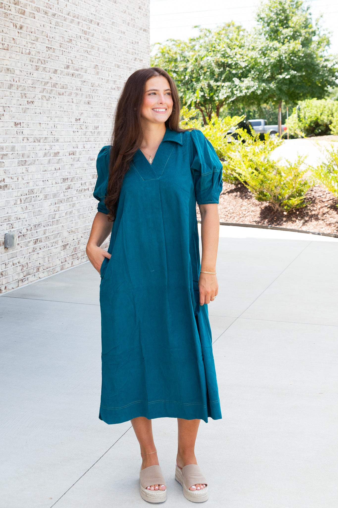 Calla Collar Midi Dress in Teal