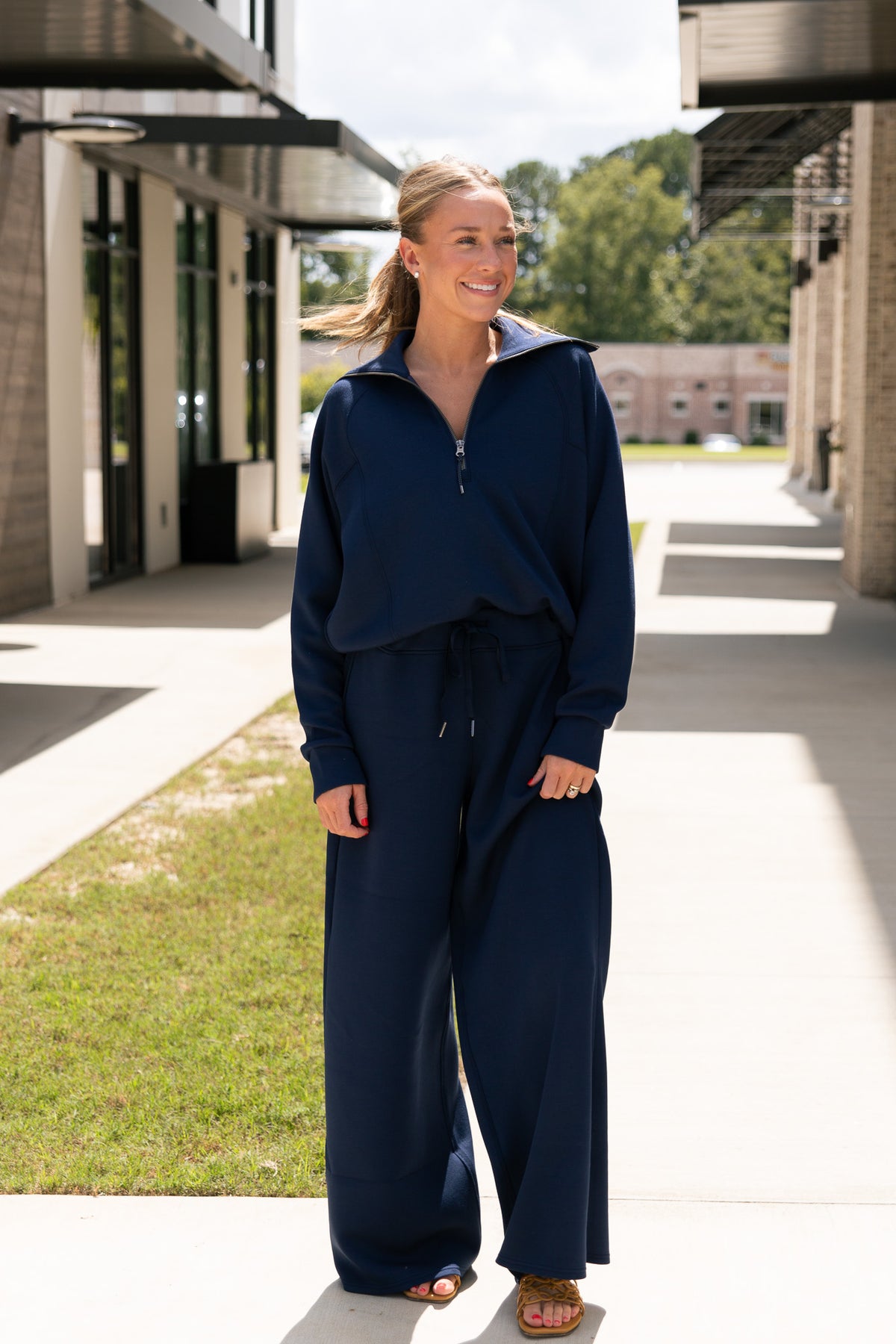 AirEssentials Wide Leg Pant