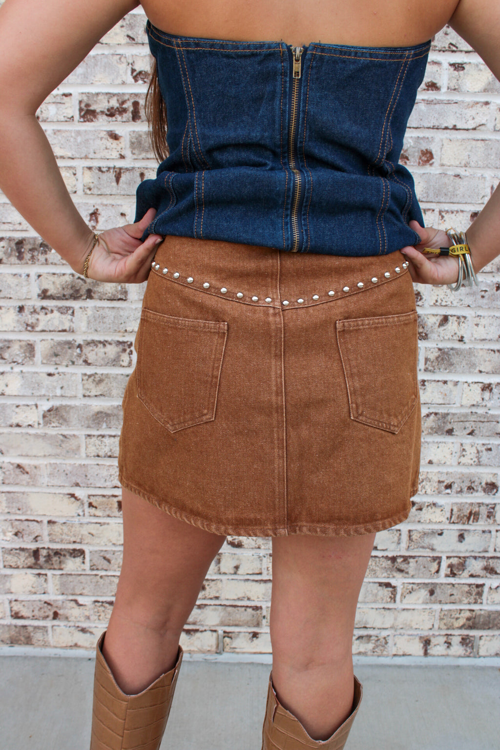 Alice Chain Detail Mini Skirt