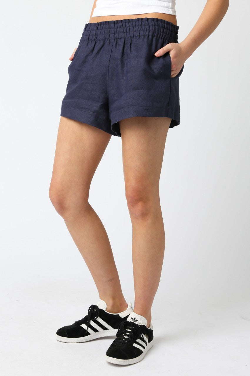 Kamila Elastic Linen Shorts