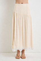 Lacy Detail Side Slit Midi Skirt