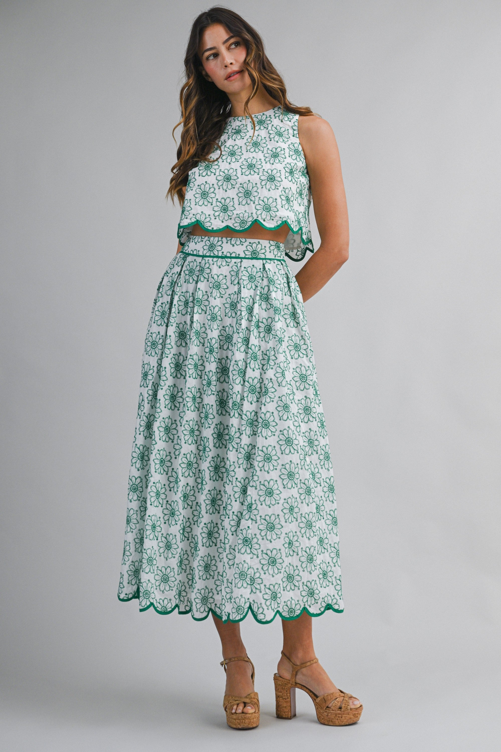 Marigold Meadow Scallop Set