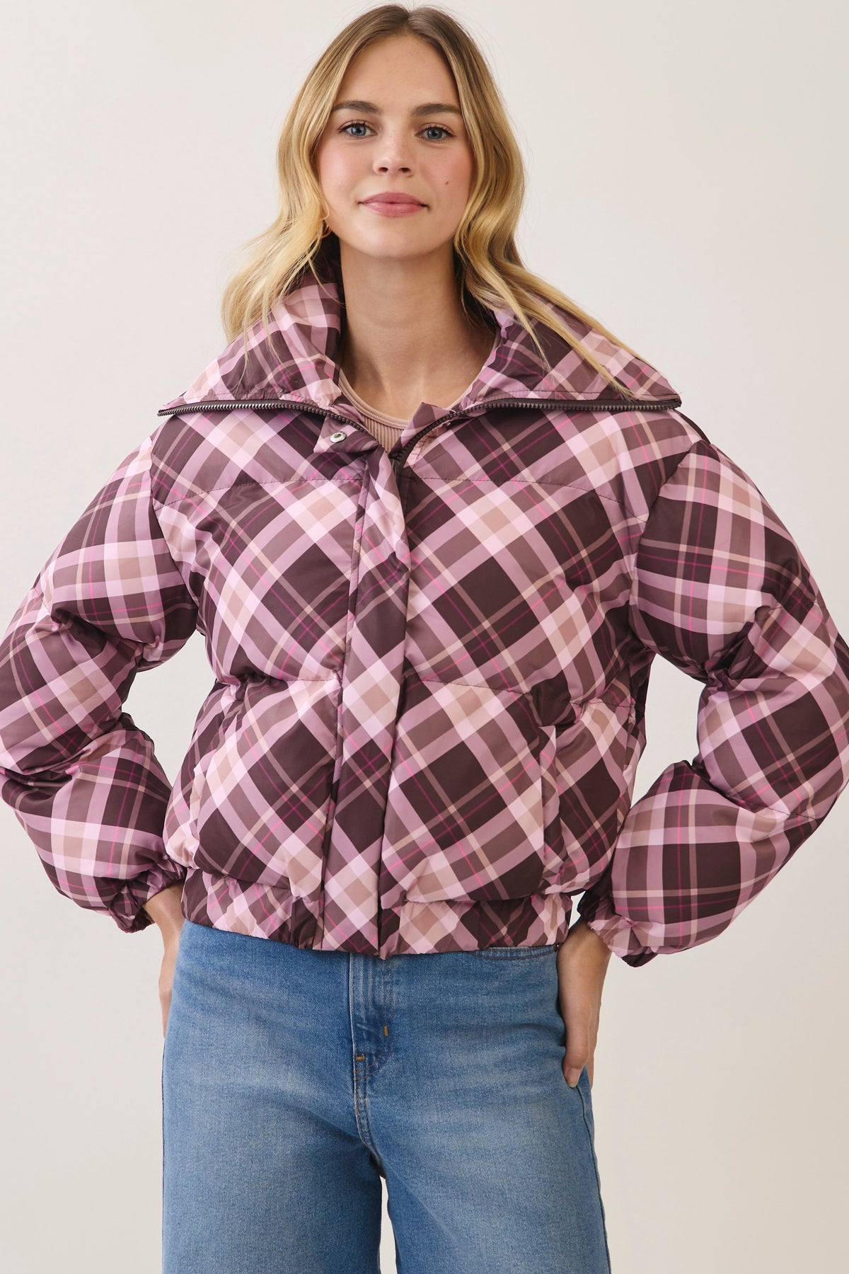 Mira Oversized Collared Puffer Jacket