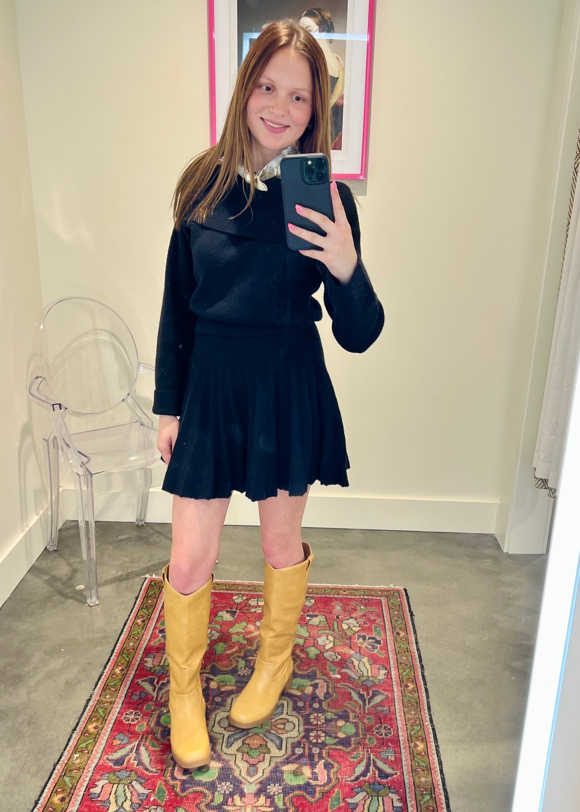 Knit Off-Shoulder Mini Dress M / Black Knit Off-Shoulder Mini Dress M / Black
