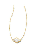Abbie Pendant Necklace