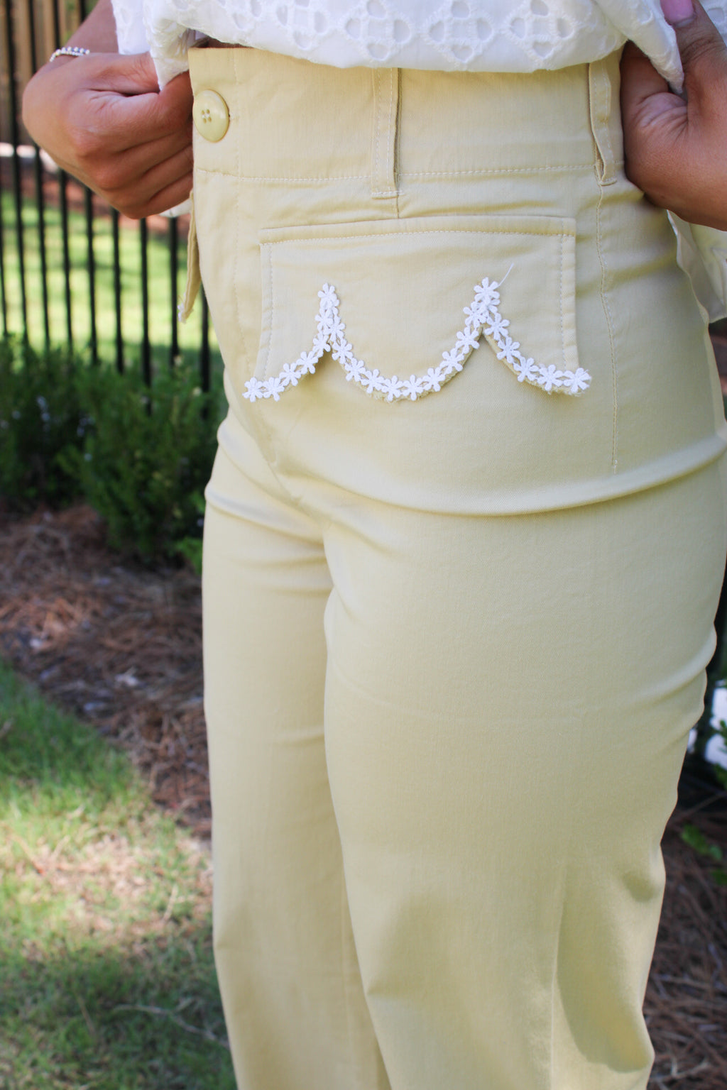 Perla Floral Straight Leg Pants