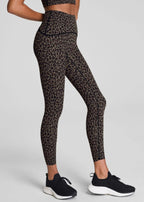 Booty Boost Embossed 7/8 Legging
