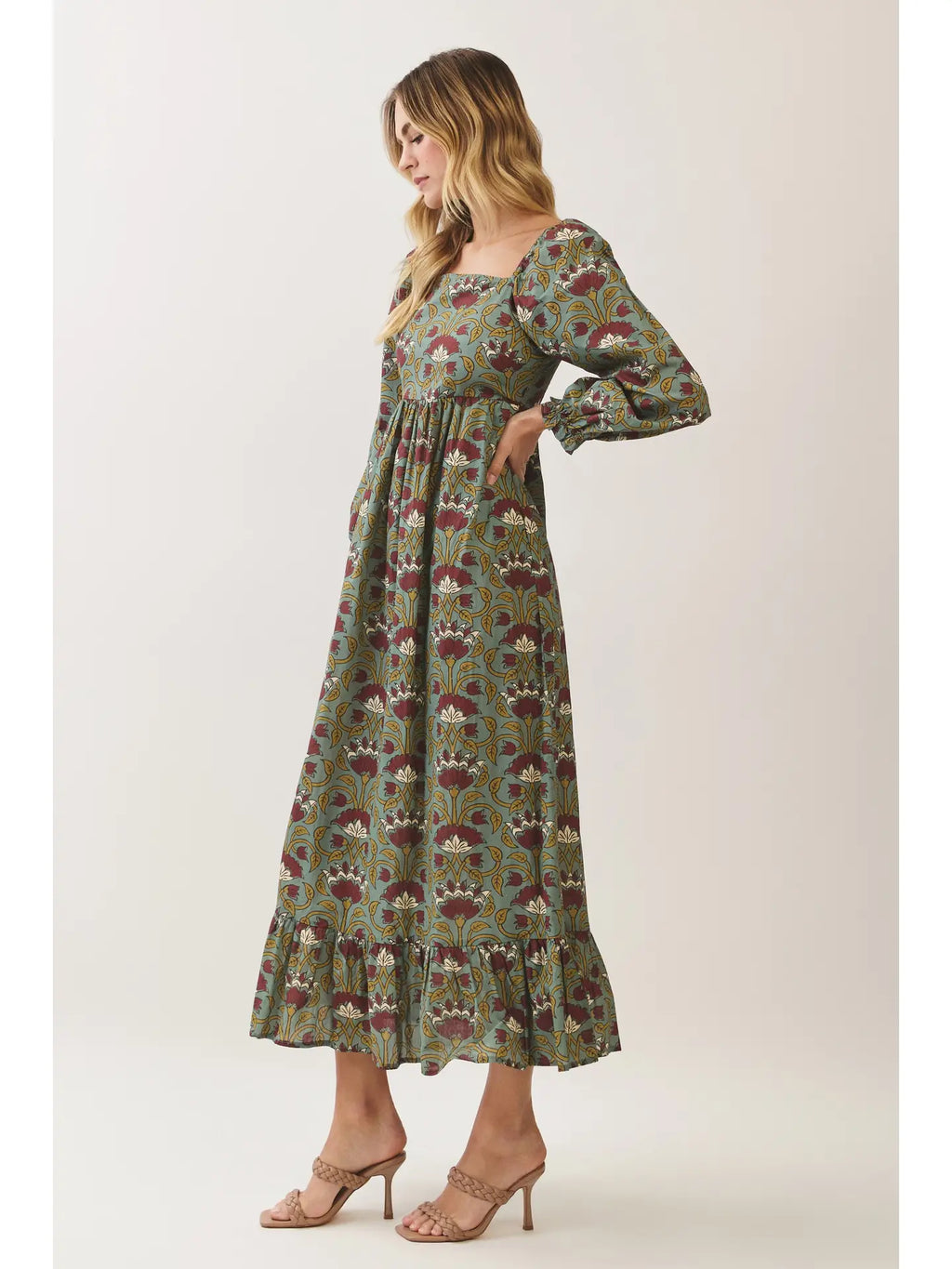 Leighton Floral Square Neck Maxi Dress