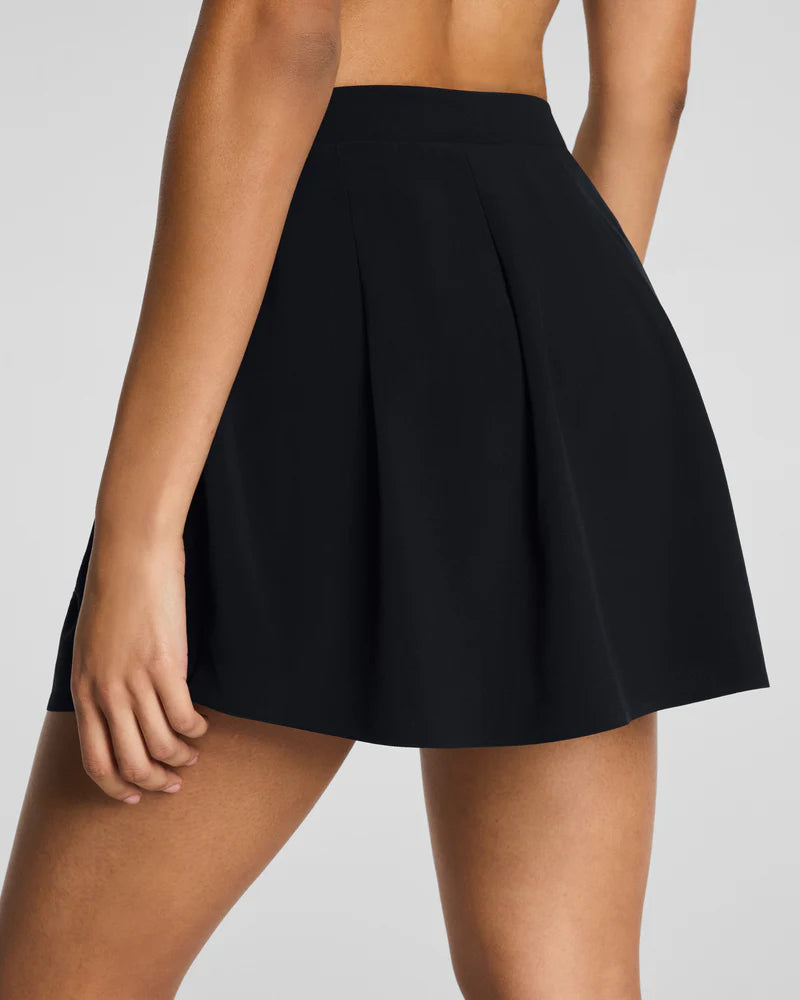 SPANXSHAPE BoostUp Pleated Skort