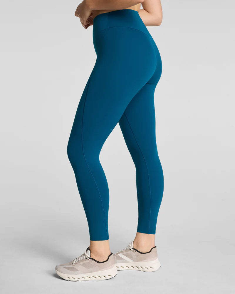 CurveTheory 7/8 Leggings