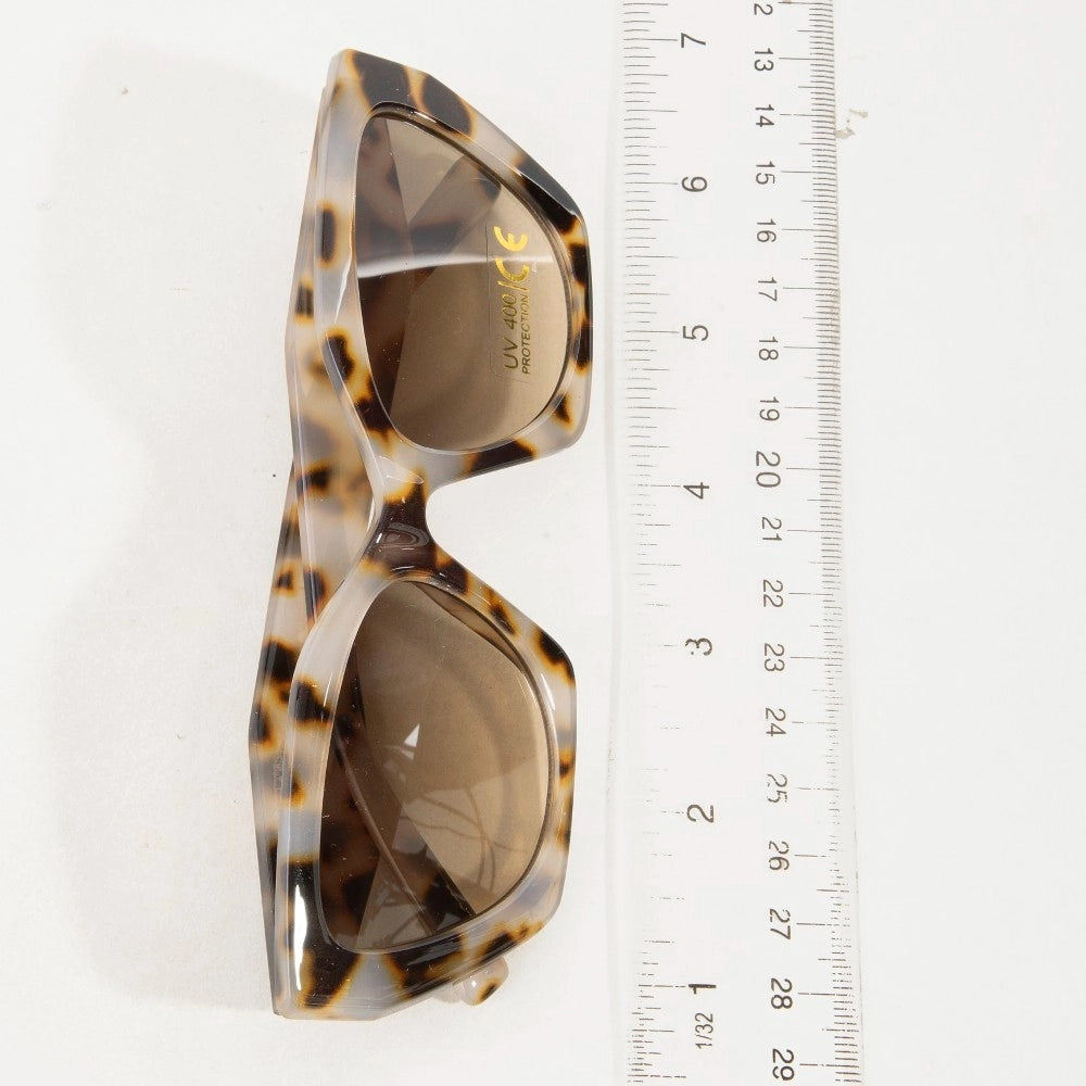 Aracelli Chic Frame Sunglasses