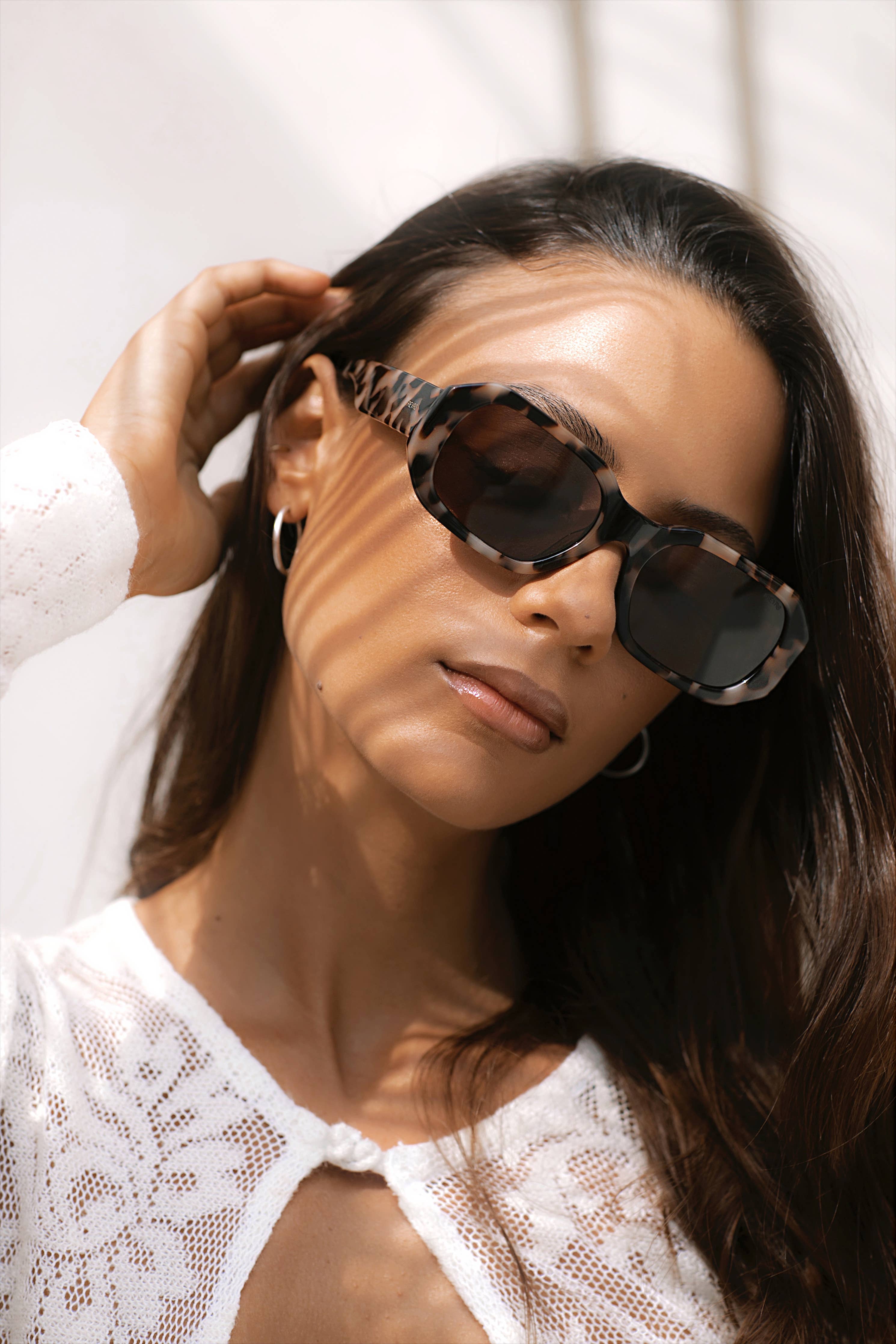 Onyx Acetate Rectangular Sunglasses - Milky Tortoise