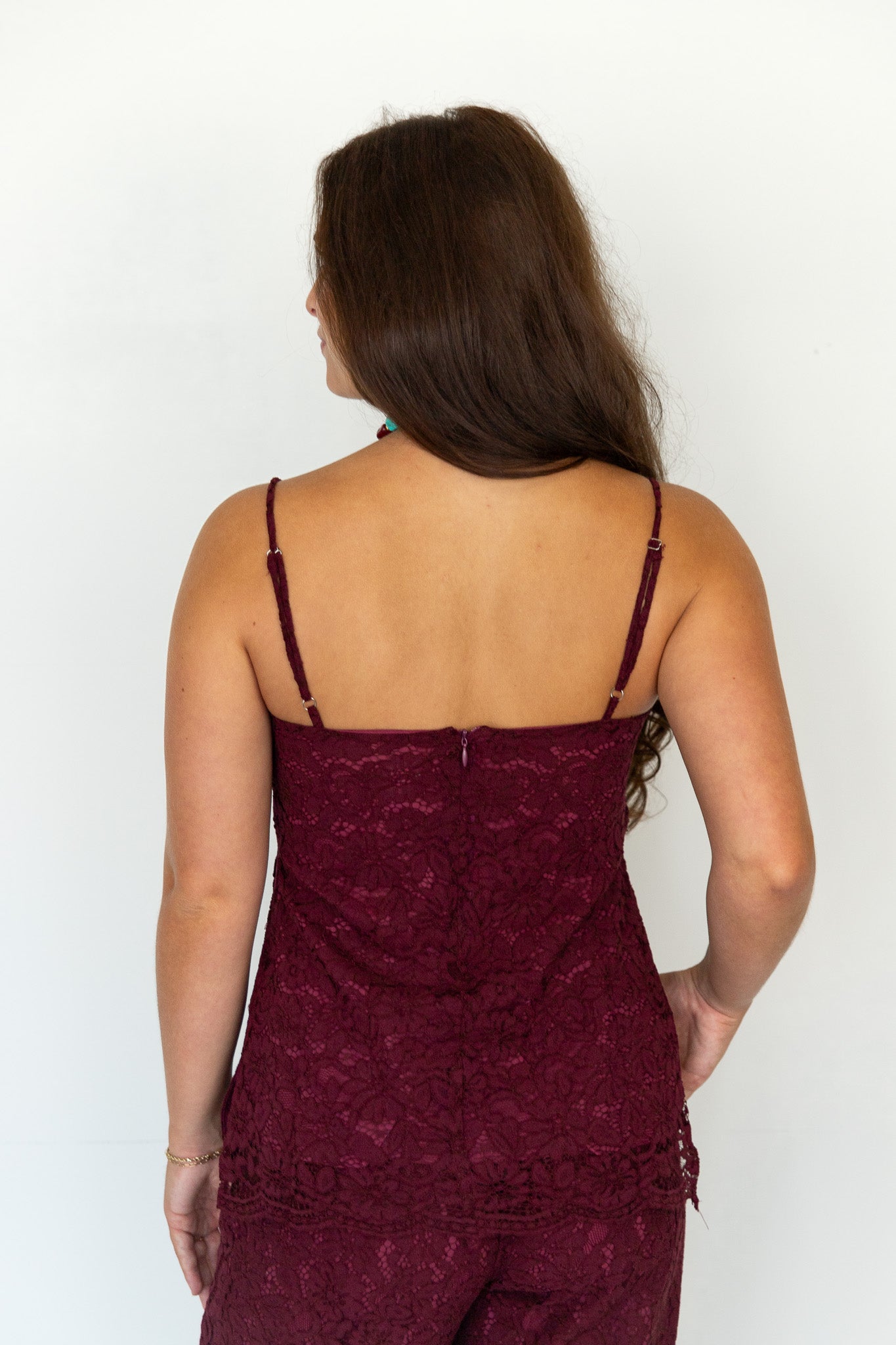 Della Lace Sleeveless Top