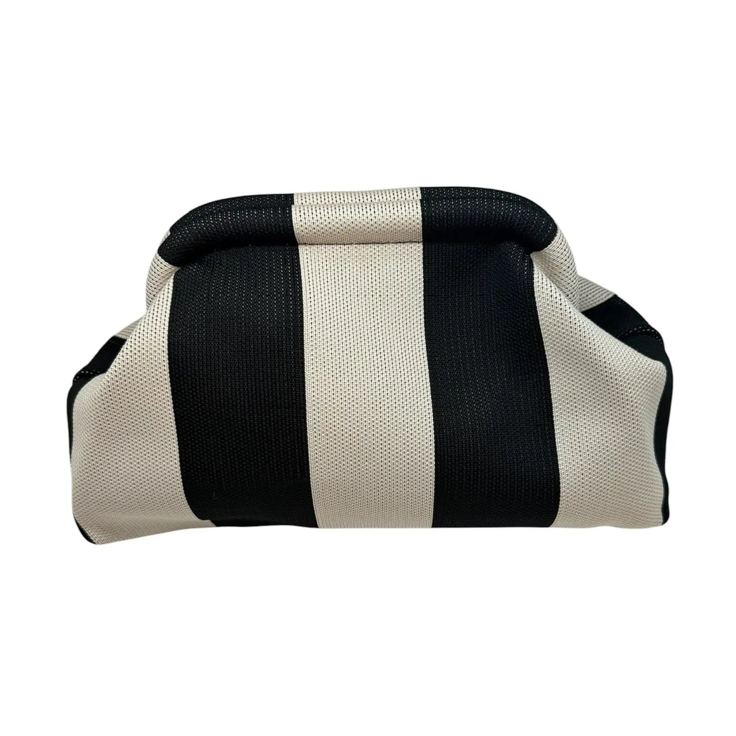 Relaxed Clutch