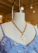 Hammered Cross Oval Chain Necklace