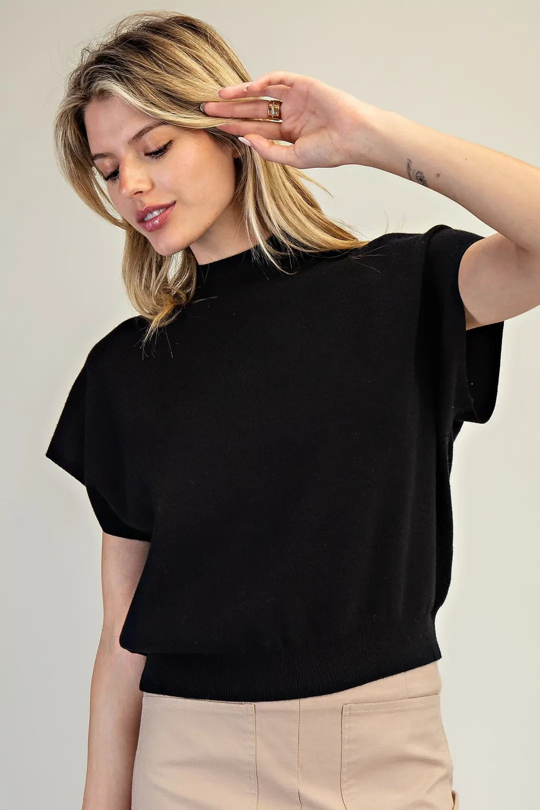 Deanna Plus Short Sleeve Top