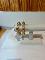 Rowan Pearl End Hammered Hinge Bracelet