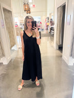 Tatum V-Neck Pocket Midi Dress