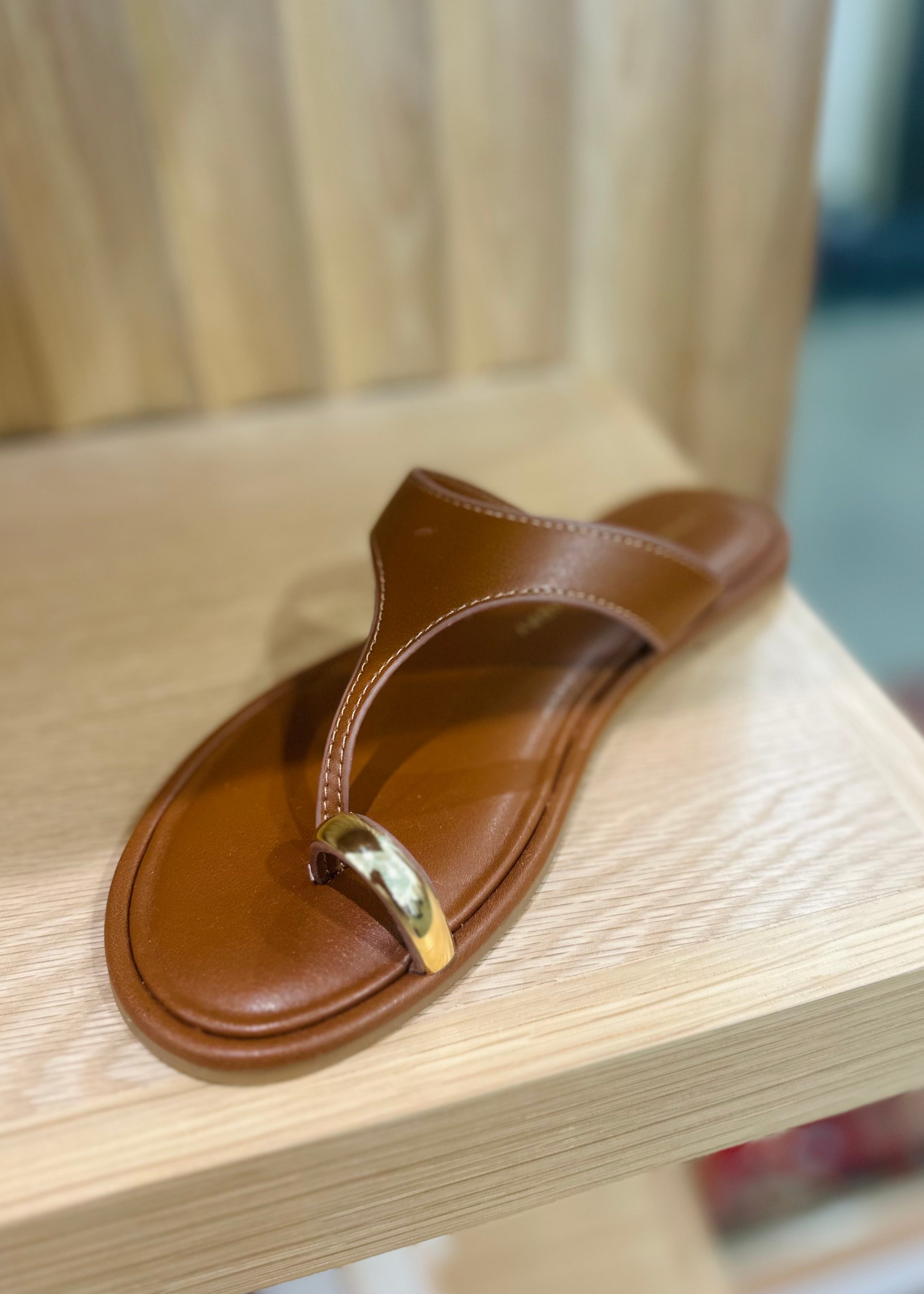 Maizy Flat Sandal
