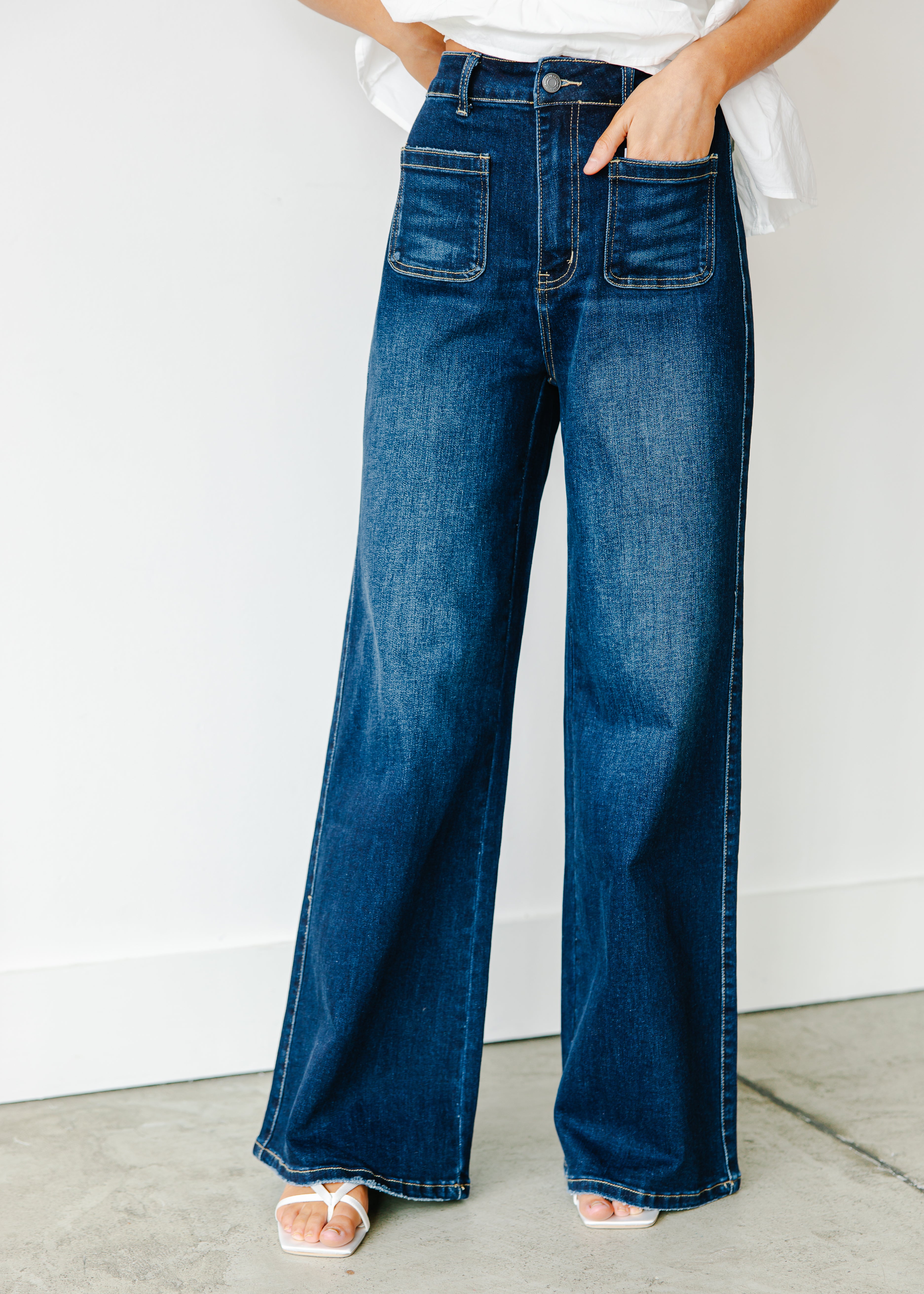 Front Pocket Flare Jeans