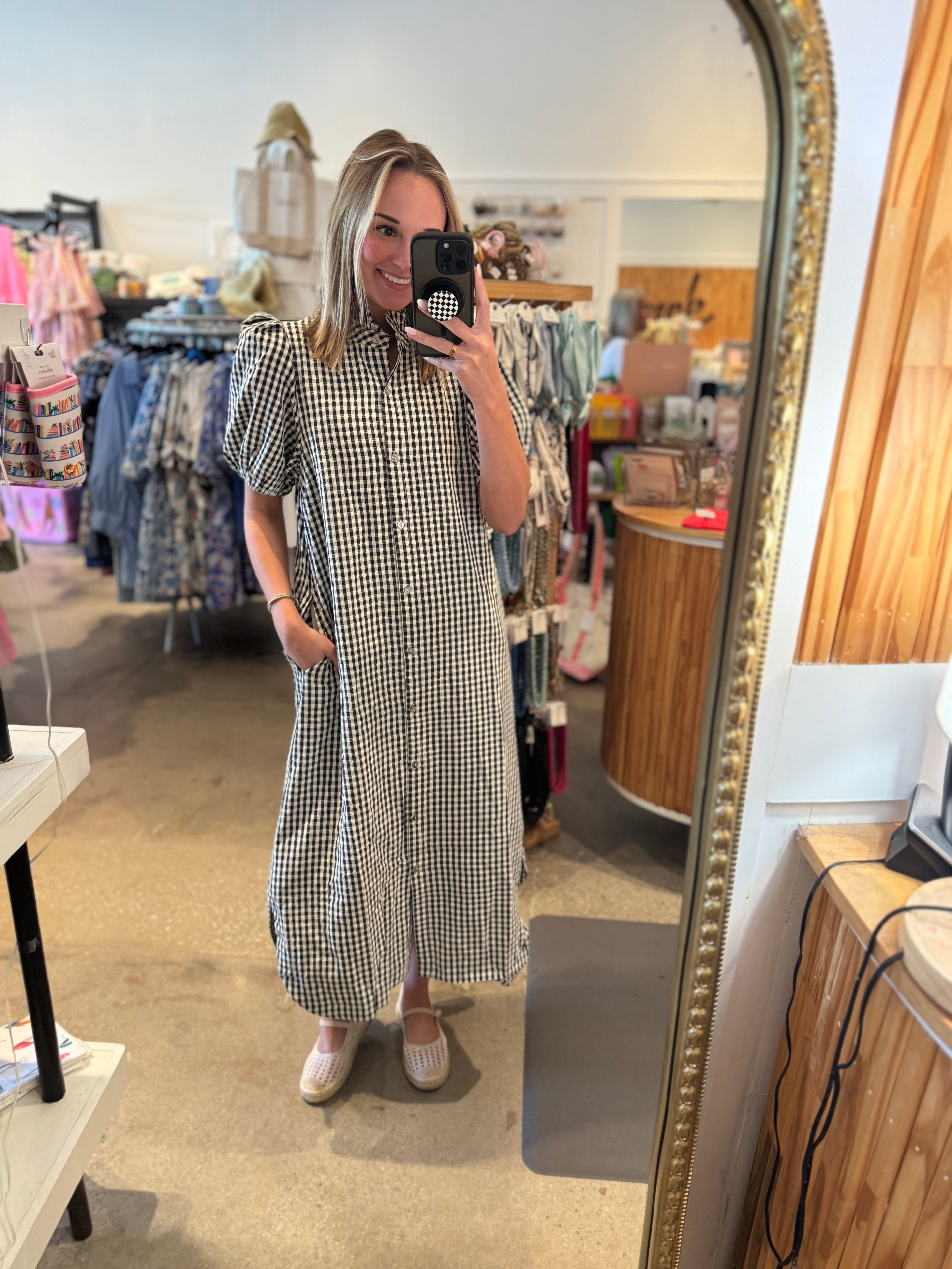 Gingham Short Sleeve Relaxed Midi Dress