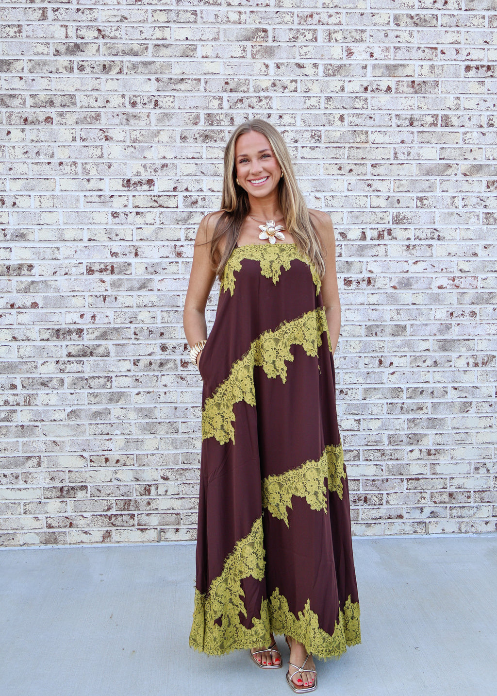 Gianna Lace Trim Midi Dress in Chocolate