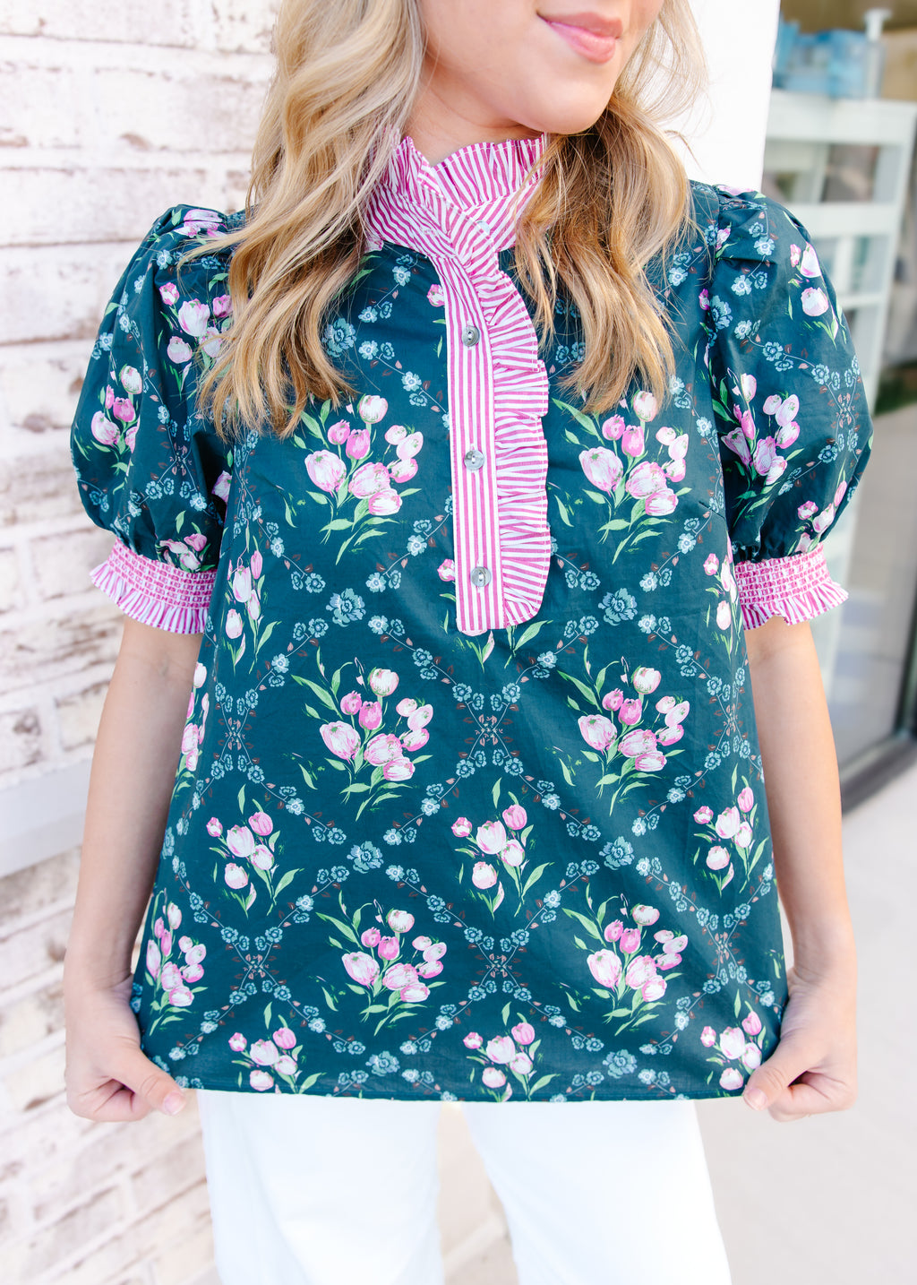 Kinsley Floral Contrast Trim Top