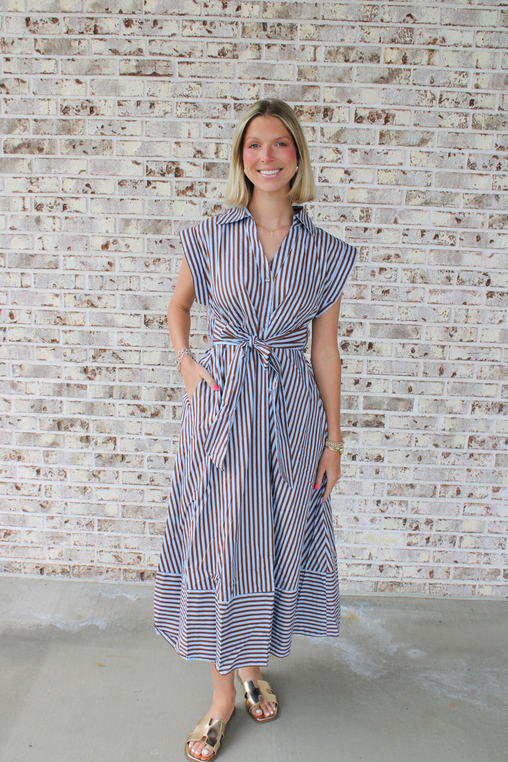 Sleeveless Stripe Tie Waist Midi Dress in Blue Brown