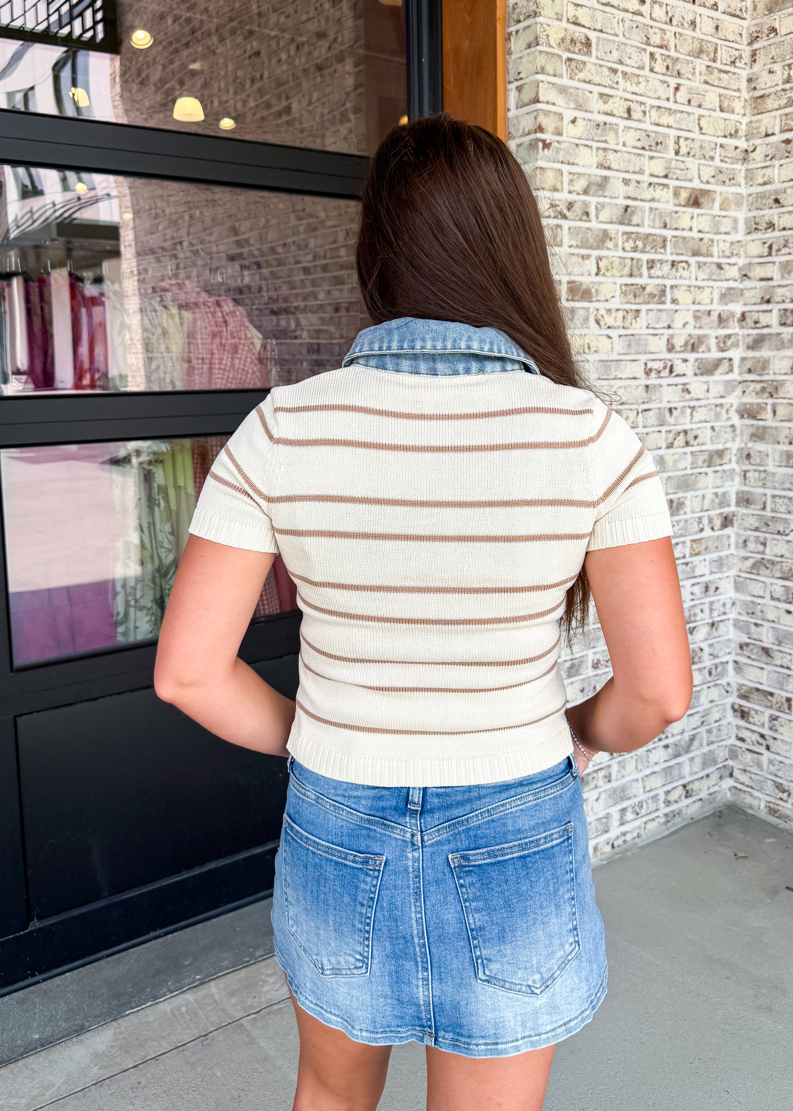 Shyla Striped Contrast Collar Top