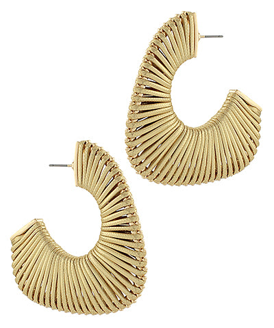 Wrapped Geometric Hoops