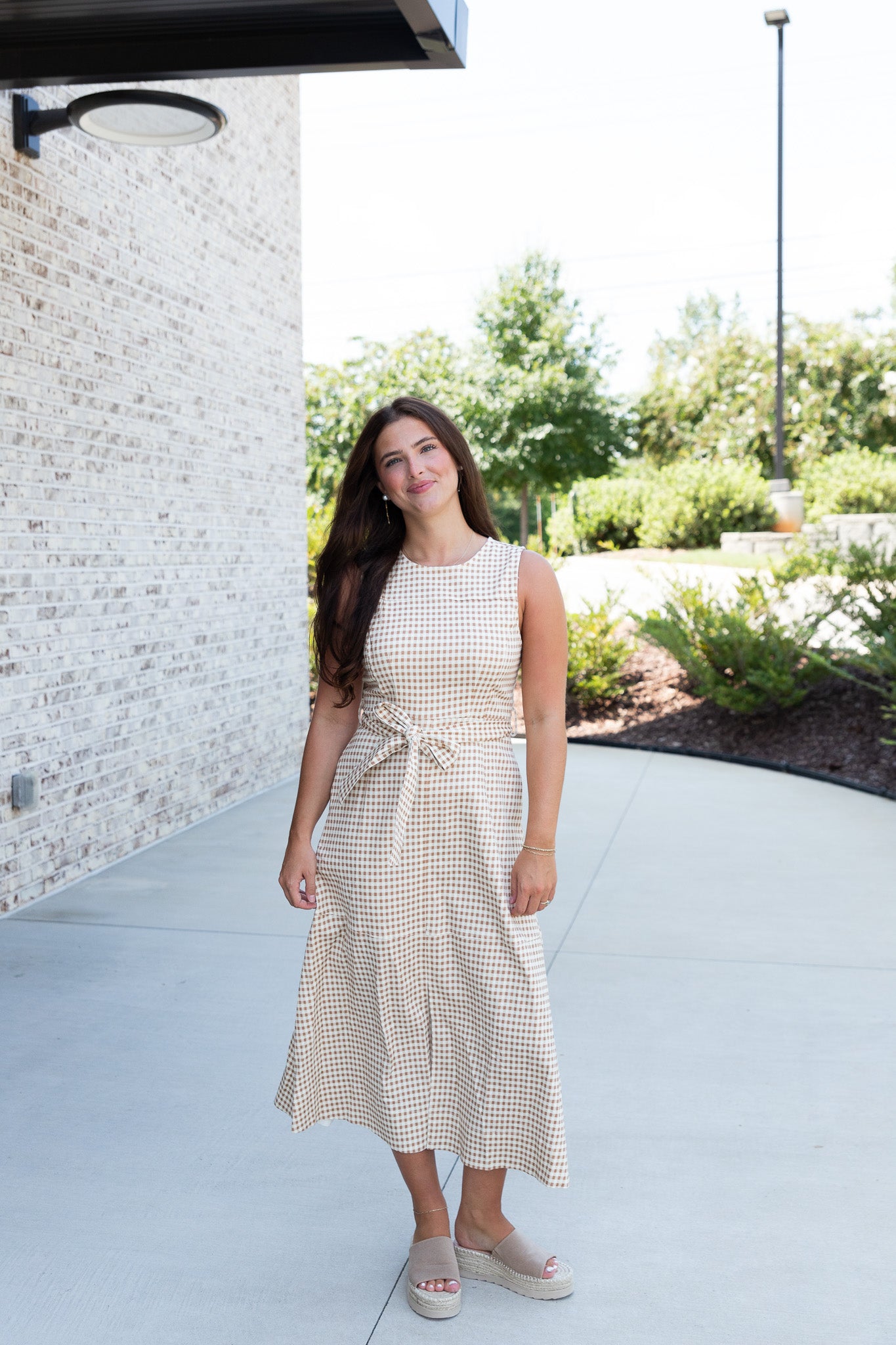 Sandy Sleeveless Gingham Midi Dress