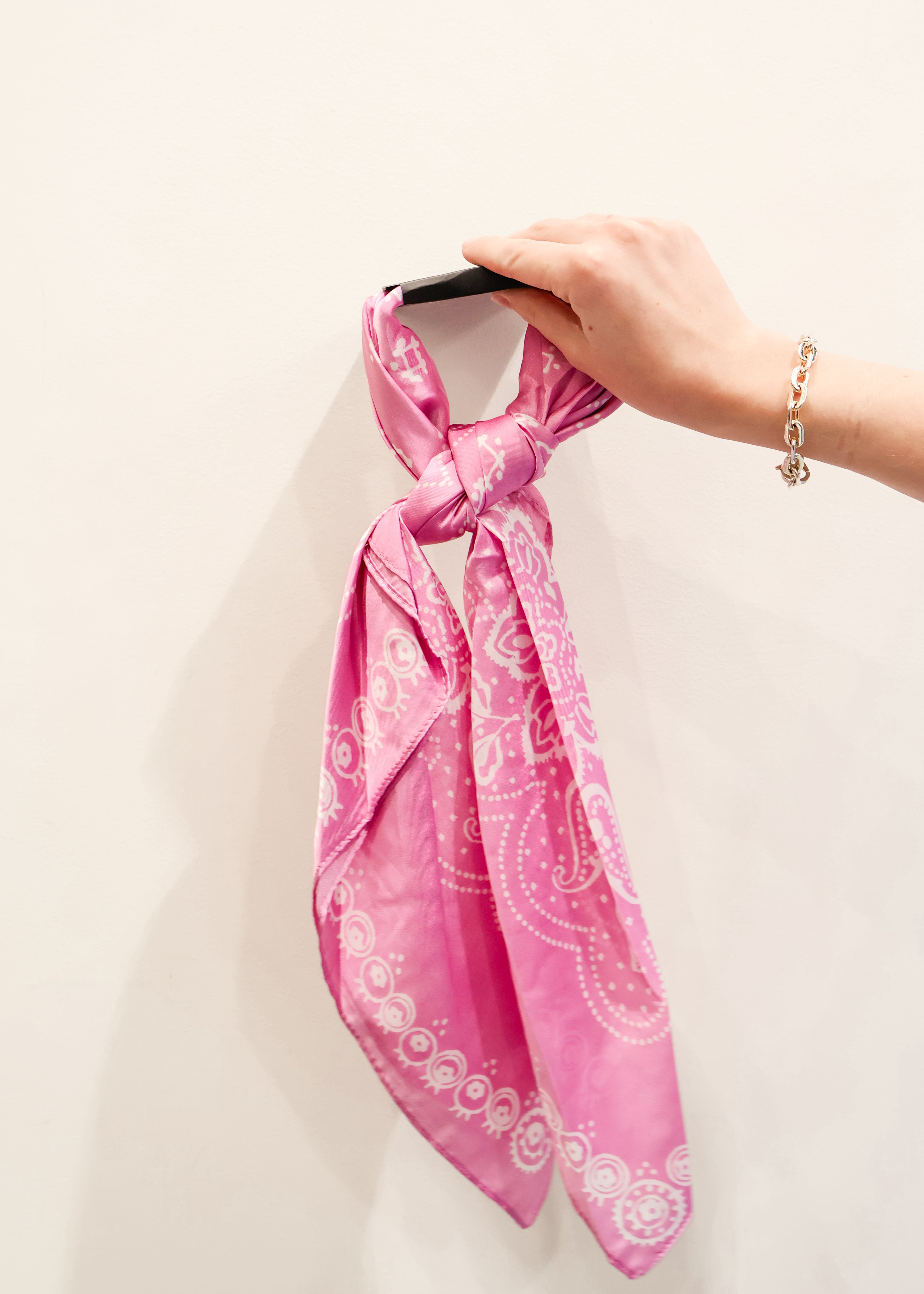 Arabesque Floral Print Bandana