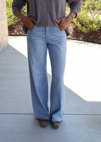Slouchy Wide Jeans