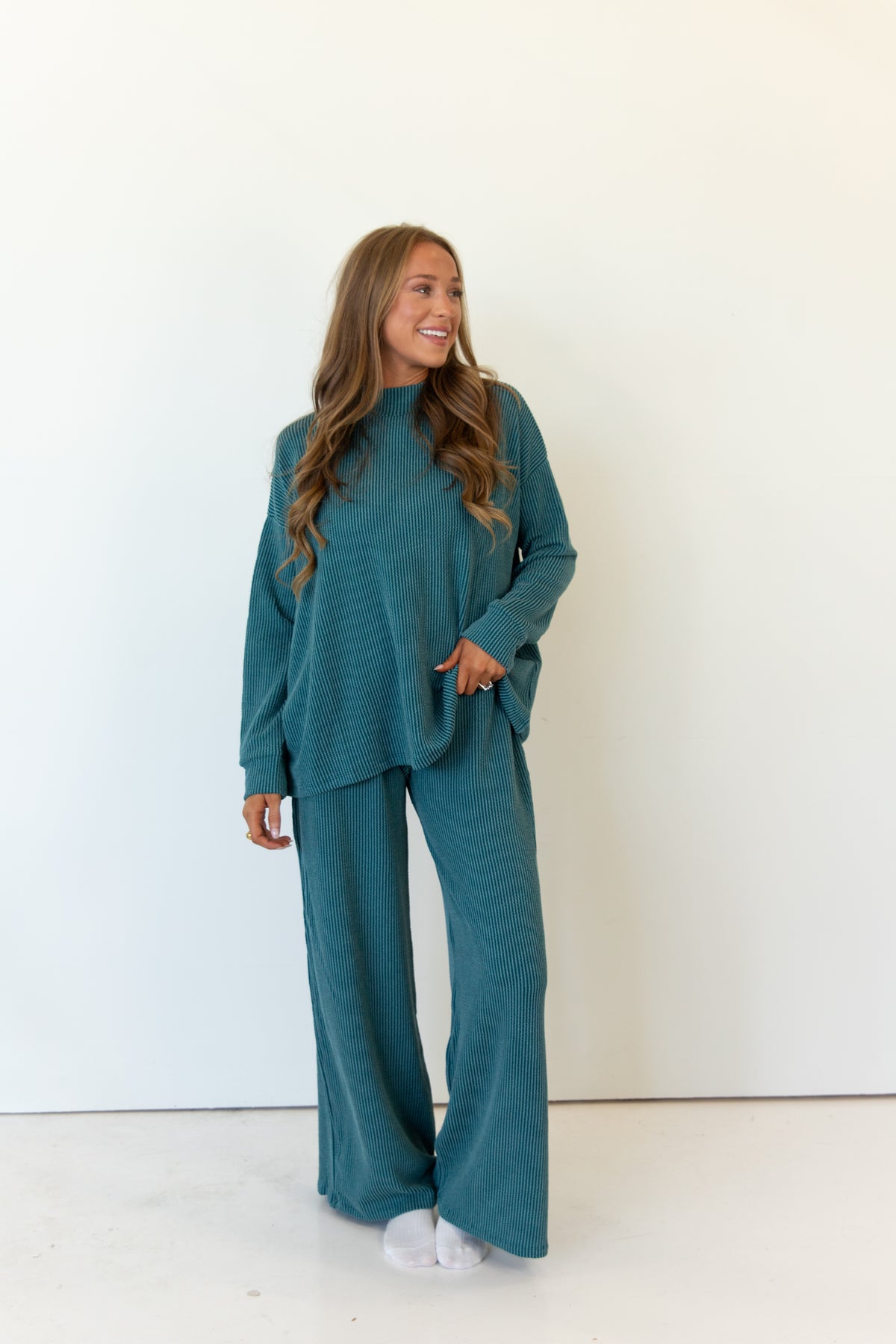 Naomi Raised-Rib Lounge Set