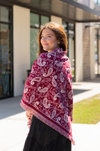 Triangle Paisley Knit Fringed Scarf in Red