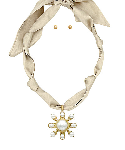 Baroque Pendant Scarf Necklace Set