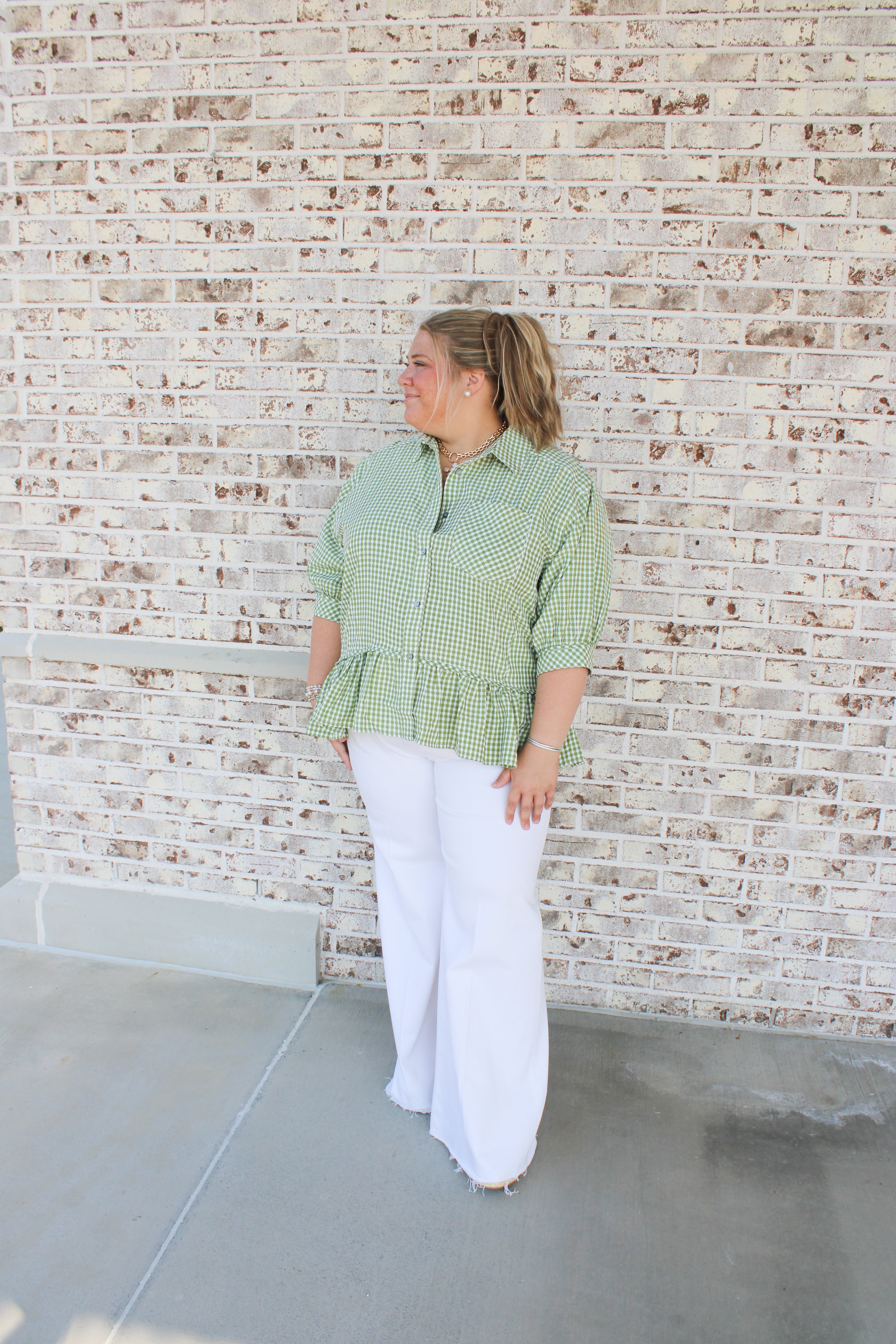 The Veranda Views Top