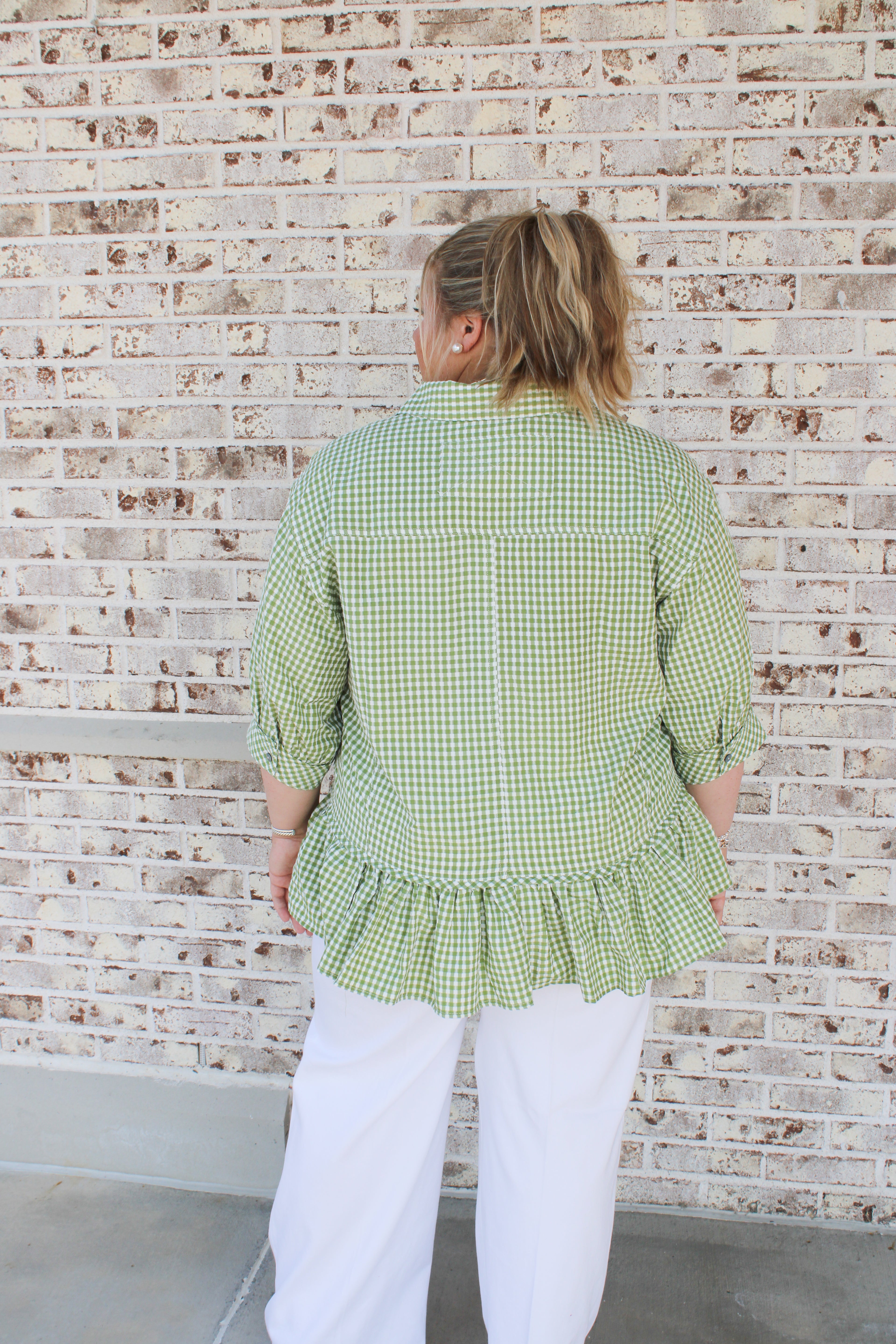 The Veranda Views Top