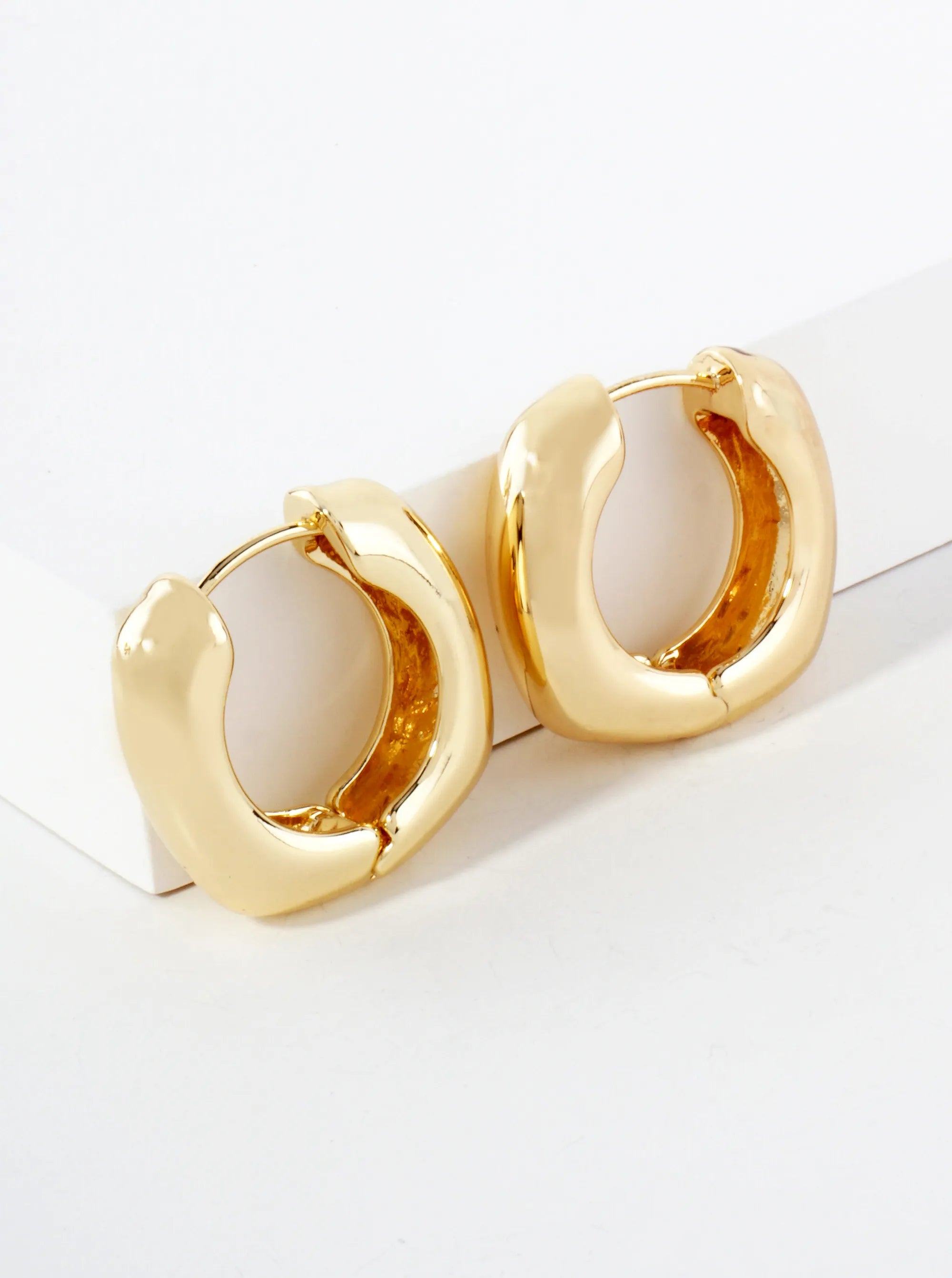 Chunky Square Hoops