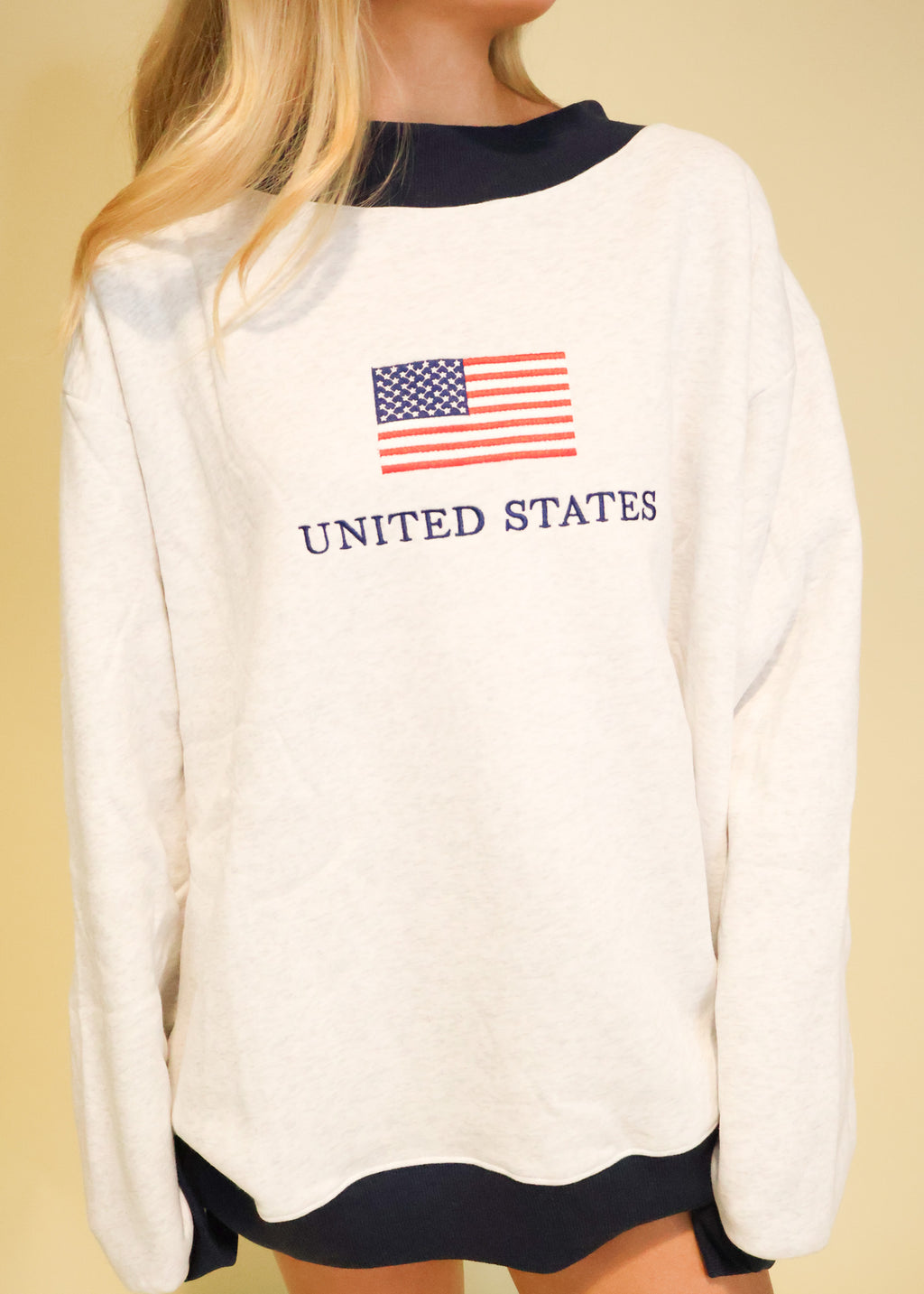US Flag Embroider Mockneck Sweatshirt
