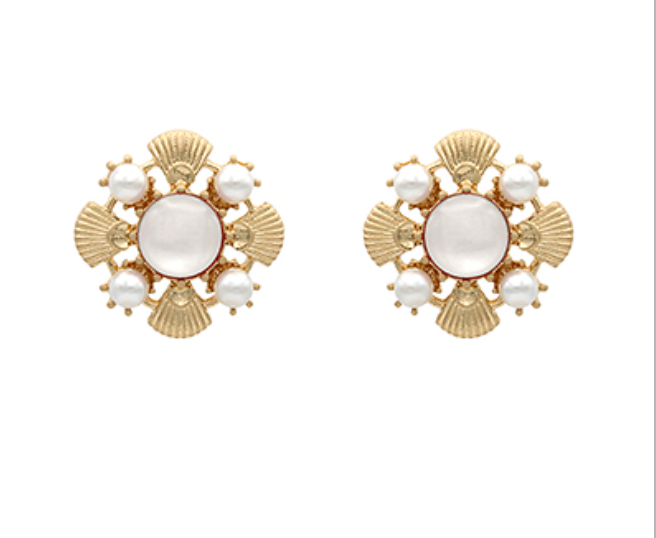 Flower Shaped Pearl Earrings