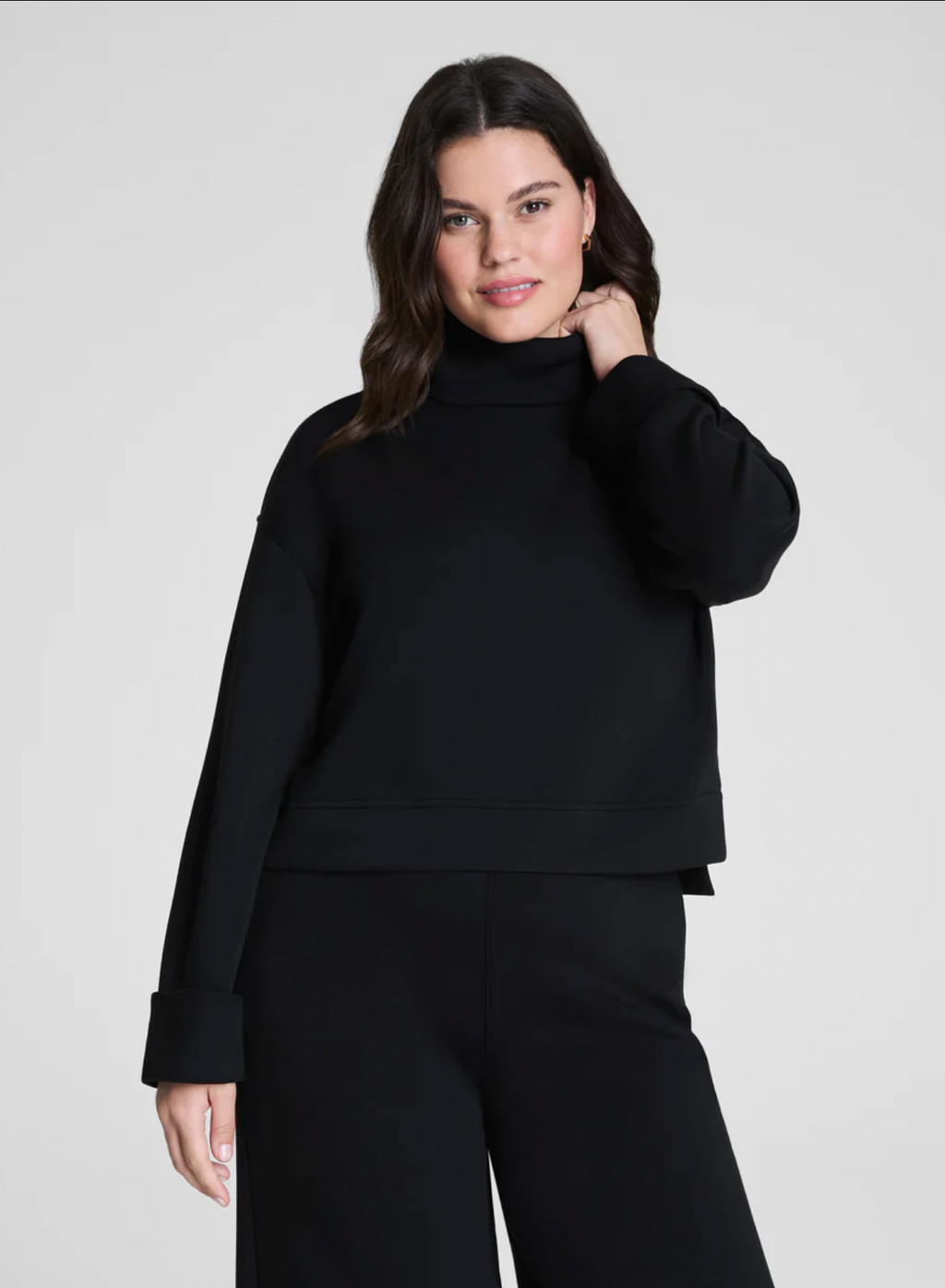 AirEssentials Cropped Turtleneck