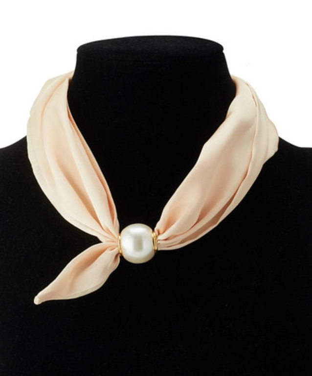 Solid Pearl Magnet Floral Scarf Necklace