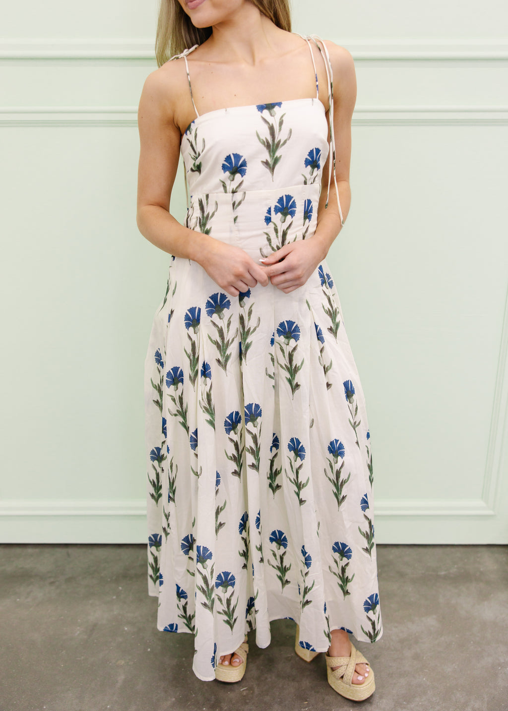 Evangeline Floral Midi Dress